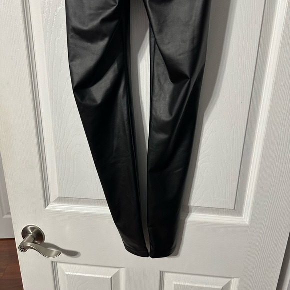 Offline by Aerie Real Luxe Faux Leather Leggings - Picture 8 of 11